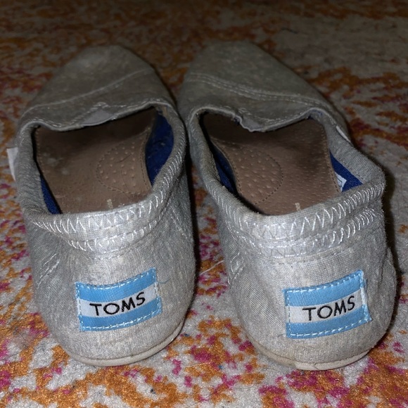 Toms jersey light grey heather flats size 6.5 - Picture 4 of 4